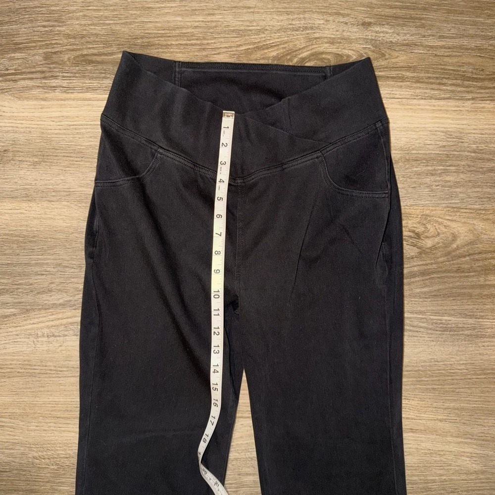 Halara Black Crossover High Waisted Flared Yoga Pants Tall Size L 02711051 - Picture 4 of 10